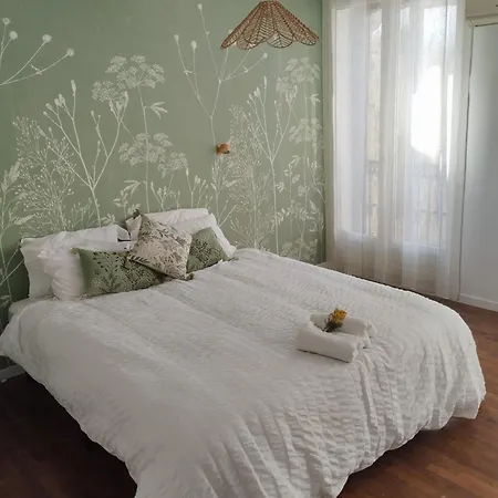 Maison Spacieuse Et Calme, Ideal Couple Apartment *